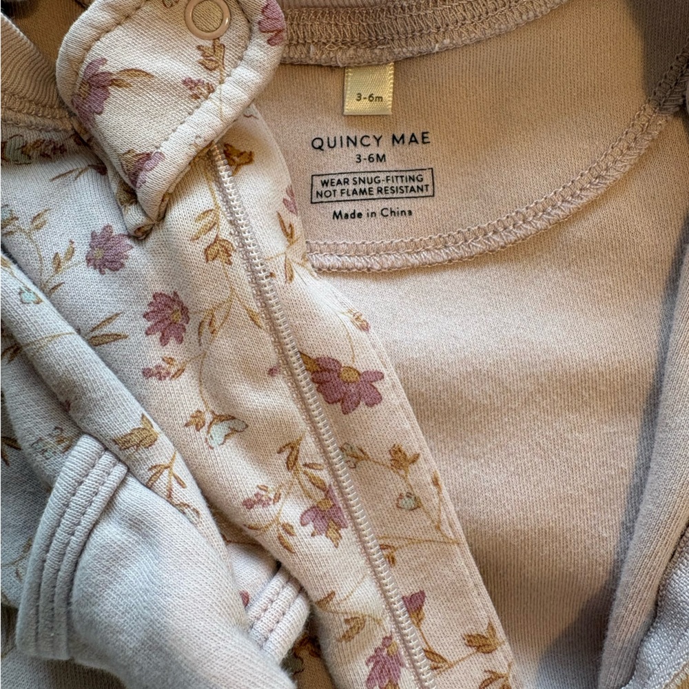 Quincy Mae Footie Zipper Pajamas - Picture 3 of 5